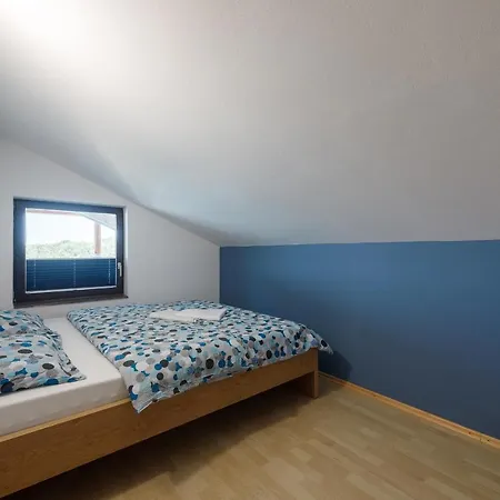 Rosmarin - Family Friendly, Beachfront