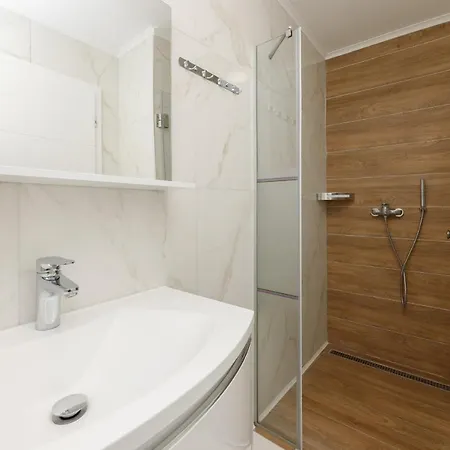 公寓 Rosmarin - Family Friendly, Beachfront *