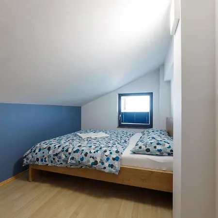 Rosmarin - Family Friendly, Beachfront Pašman