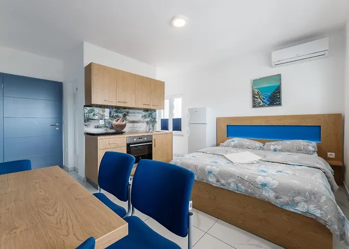 Rosmarin - Family Friendly, Beachfront 公寓 *