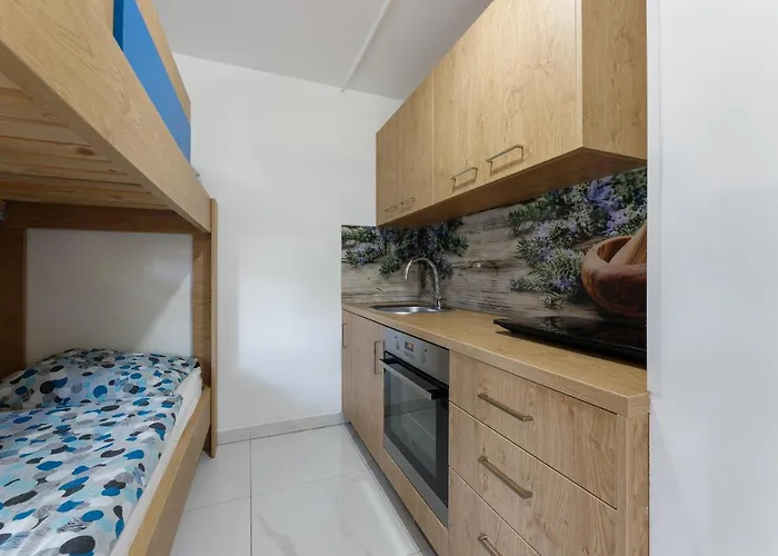 Rosmarin - Family Friendly, Beachfront * Pašman