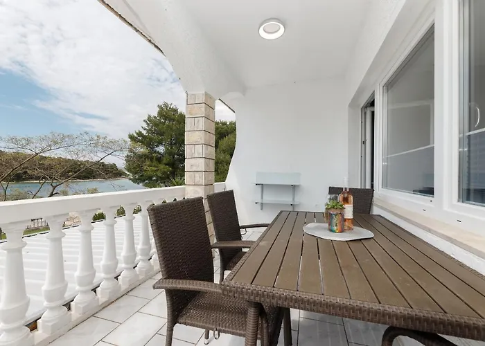 公寓 Rosmarin - Family Friendly, Beachfront