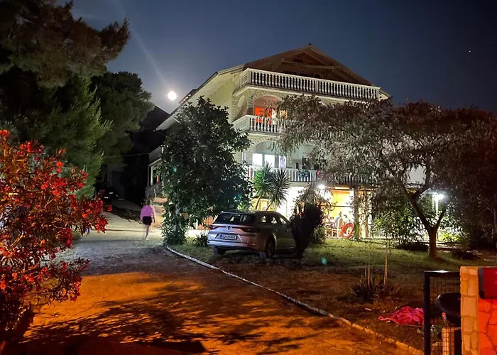 公寓 Rosmarin - Family Friendly, Beachfront